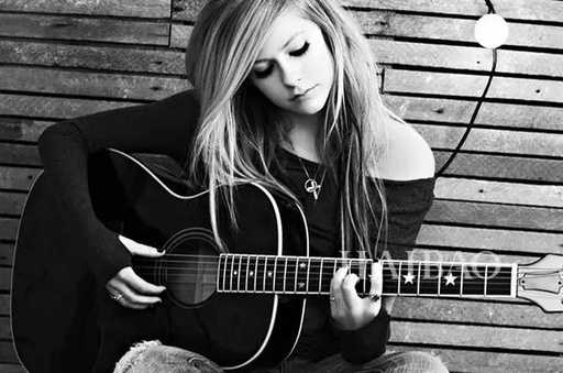 Innocence吉他谱 Avril Lavigne 那些悲喜的回忆才会让我们回味无穷6